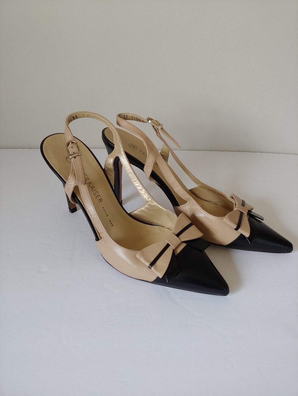 Peter Kaiser Leather Bow Slingback Sandal Heels Black Nude Size 9